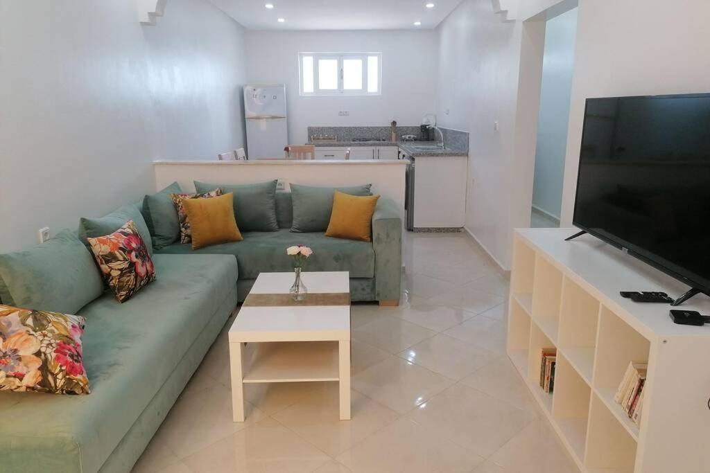 Zak Appartement 에사우이라 외부 사진